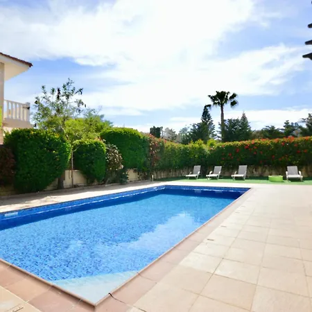 Sleeps 8 With Private Pool Ayia Napa