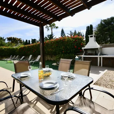 Sleeps 8 With Private Pool Βίλα Αγία Νάπα